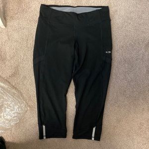 Champion capri workout pants